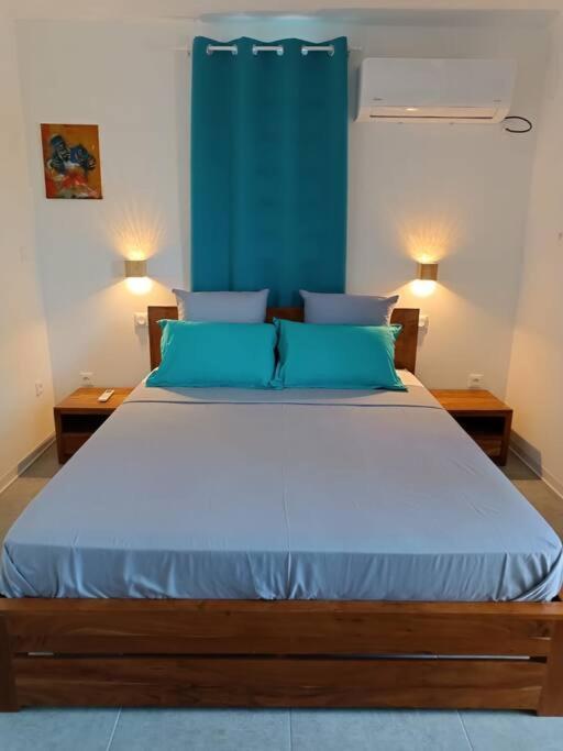 Tukusi Bungalow Le Moule Bagian luar foto